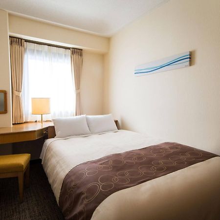 Osaka Umeda Os Hotel Zewnętrze zdjęcie
